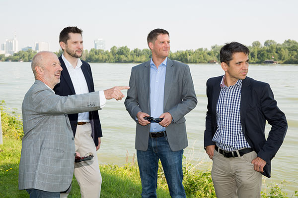 Gründung der techbold technology group AG mit Hansi Hansmann, Michael Altrichter und Stefan Kalteis und 